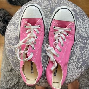 Pink converse- Size 8